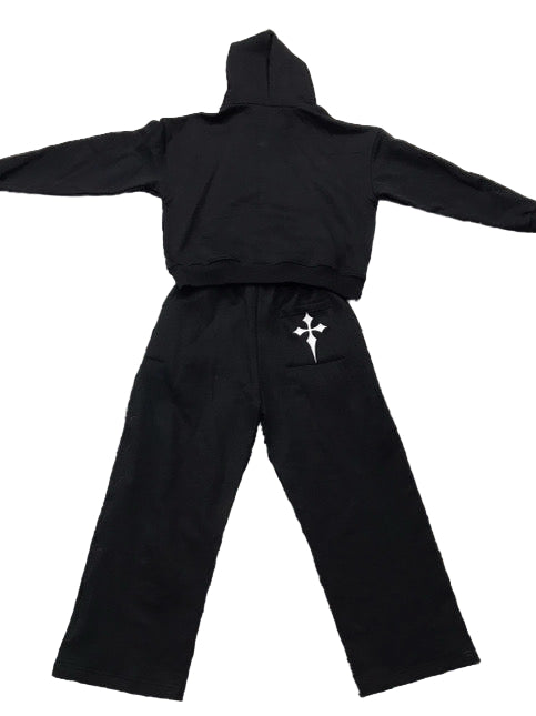 Simple Virtus Sweatsuit